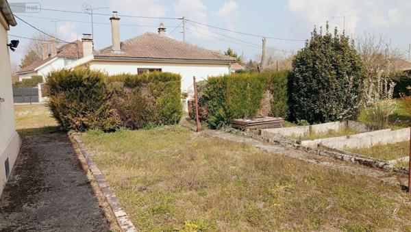 Maison à louer à Les Noës-près-Troyes dans l'Aube (10420), ref : 10376/1270