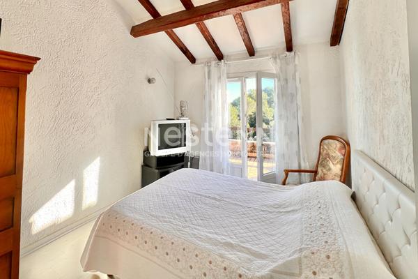 Villa spacieuse à vendre à Saint-Raphaël