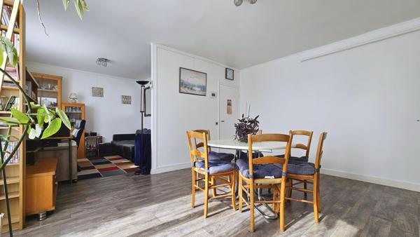 Appartement lumineux 3 pièces (possible 4)au coeur de Mantes La Ville