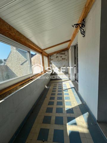 Immeuble mixte au cœur du bourg