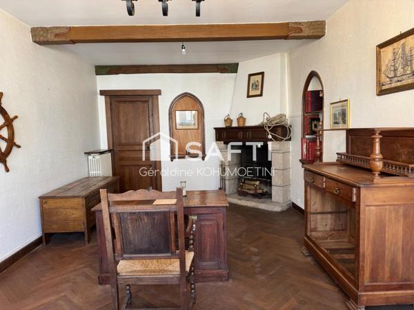 Immeuble mixte au cœur du bourg