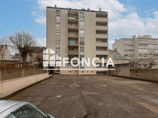 À vendre Studio 29.78 m² - Orléans 45000