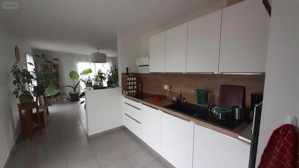 Location - Maison Montreuil-sous-Pérouse 35500 6 pièces 117 m 2 643 m 2