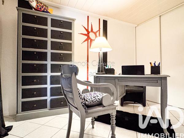 Maison à vendre 6 pièces 137 m² Saint-Yzan-de-Soudiac
