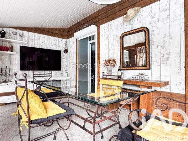 Maison à vendre 6 pièces 137 m² Saint-Yzan-de-Soudiac