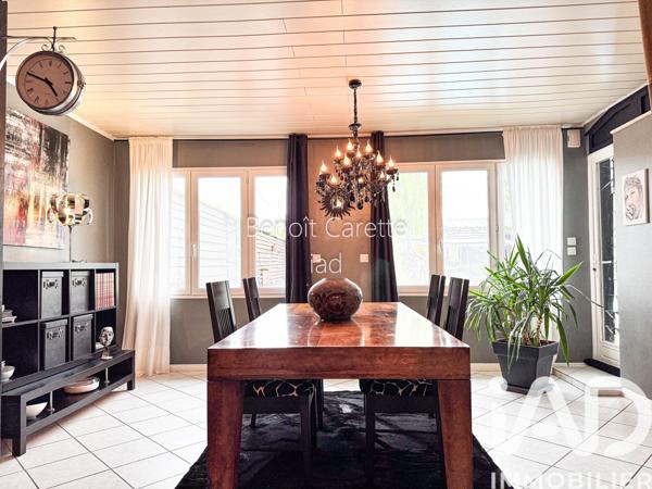 Maison à vendre 6 pièces 137 m² Saint-Yzan-de-Soudiac