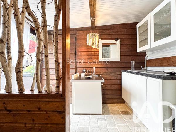 Maison à vendre 6 pièces 137 m² Saint-Yzan-de-Soudiac
