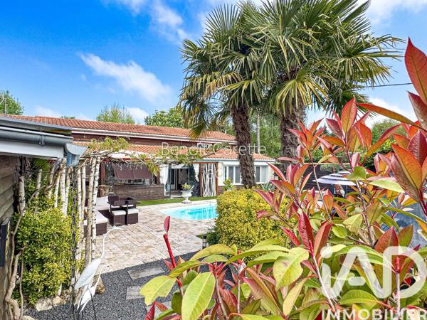 Maison à vendre 6 pièces 137 m² Saint-Yzan-de-Soudiac