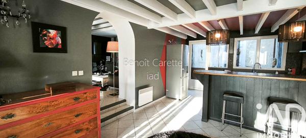 Maison à vendre 6 pièces 137 m² Saint-Yzan-de-Soudiac