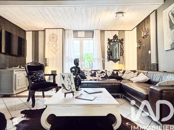 Maison à vendre 6 pièces 137 m² Saint-Yzan-de-Soudiac