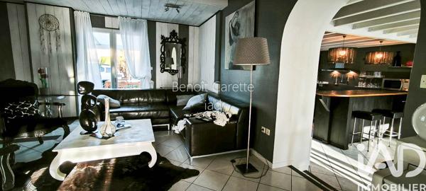 Maison à vendre 6 pièces 137 m² Saint-Yzan-de-Soudiac