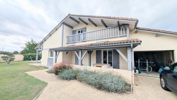 Maison en centre ville de marmande avec piscine