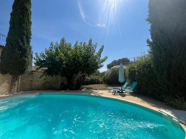 Maison Uzes 10 pièce(s) 210 m2