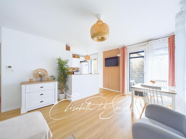 Appartement lumineux dans une résidence récente