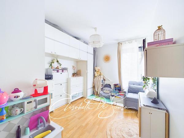 Appartement lumineux dans une résidence récente