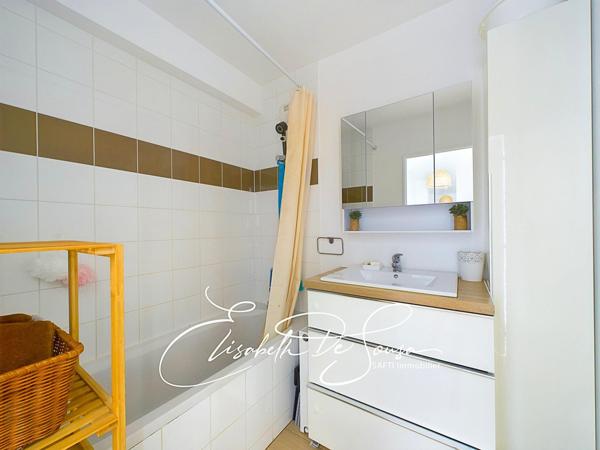 Appartement lumineux dans une résidence récente