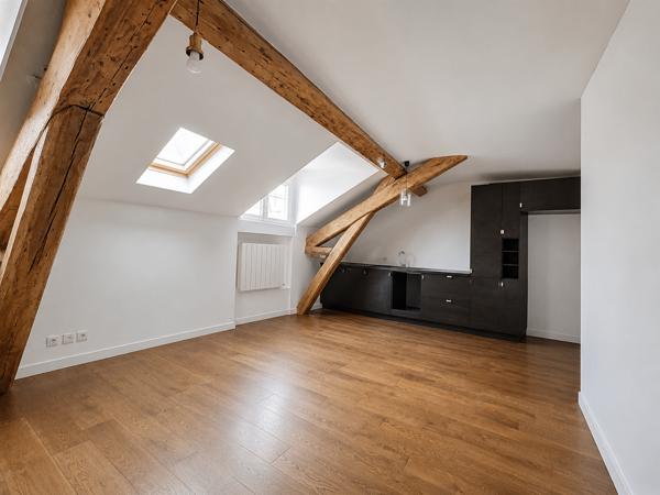 APPARTEMENT 2 PIÈCES RUE PAGÈS