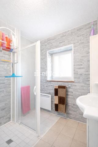 Maison 12 pièces - 266 m²