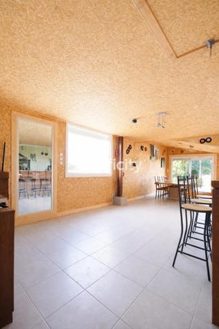 Maison 12 pièces - 266 m²