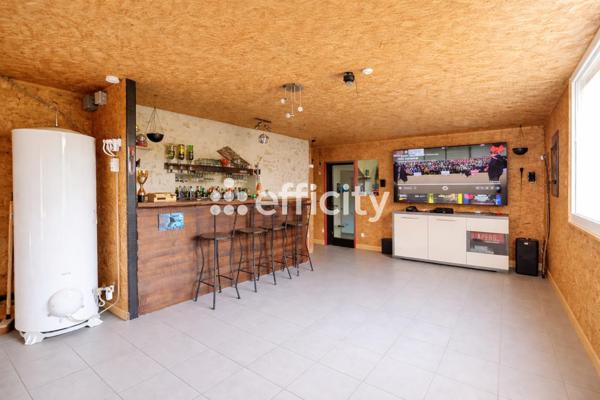 Maison 12 pièces - 266 m²