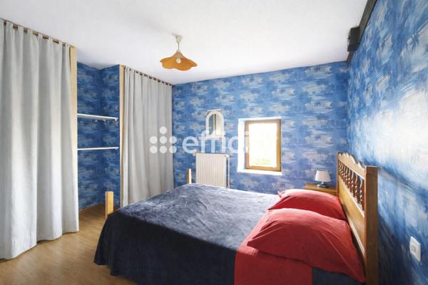 Maison 12 pièces - 266 m²