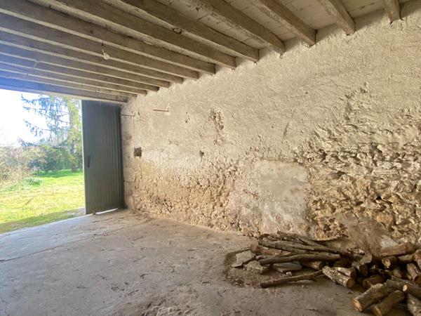 Fermette à rénover - SAINT-SULPICE DE POMMERAY