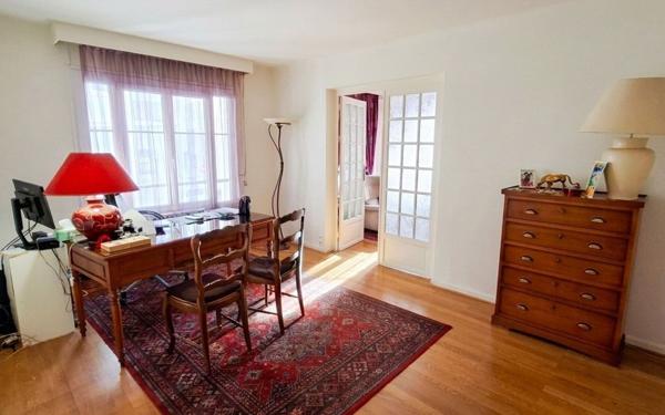 Appartement à vendre    3 pièces •  Lyon 7