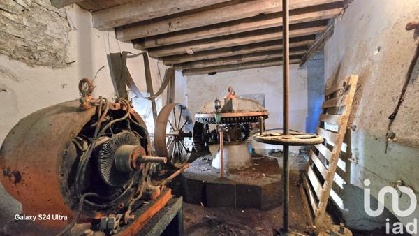 Maison à vendre 7 pièces 155 m² Ainay-le-Château