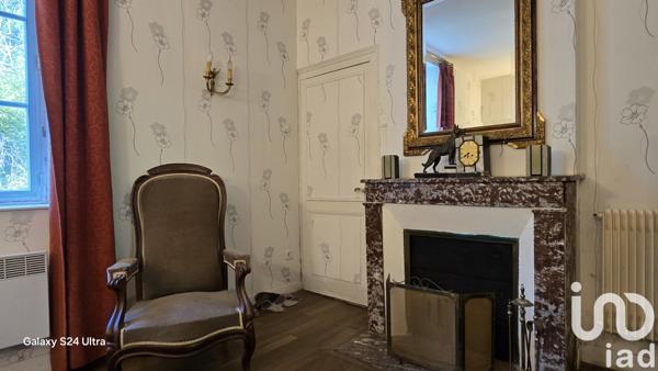 Maison à vendre 7 pièces 155 m² Ainay-le-Château