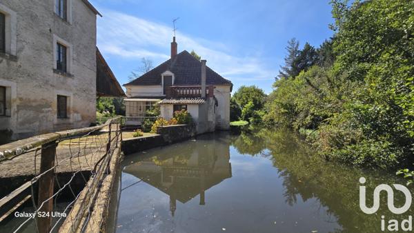 Maison à vendre 7 pièces 155 m² Ainay-le-Château