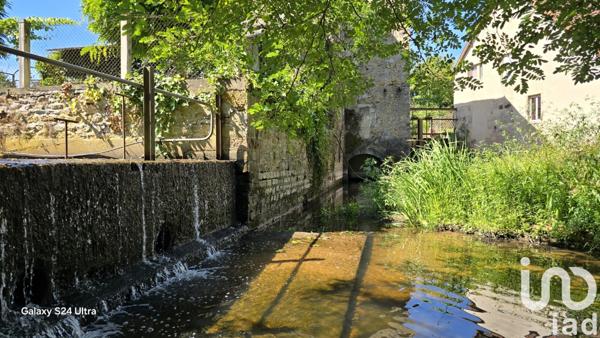 Maison à vendre 7 pièces 155 m² Ainay-le-Château