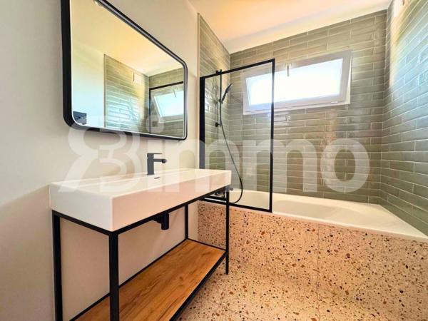 Maison contemporaine à vendre à Lannilis – 129 m² – 4 chambres – Terrain de 2 406 m² – Jacuzzi