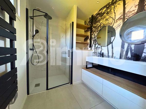 Maison contemporaine à vendre à Lannilis – 129 m² – 4 chambres – Terrain de 2 406 m² – Jacuzzi