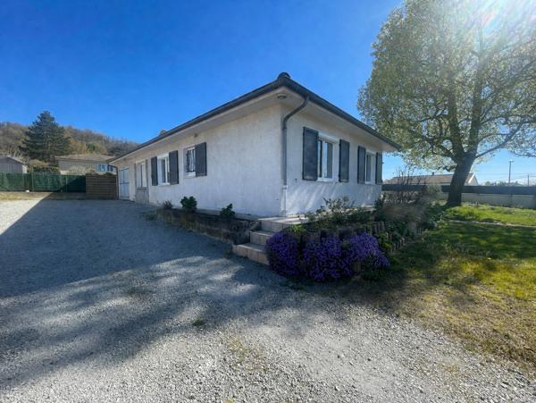 Maison individuelle avec piscine
