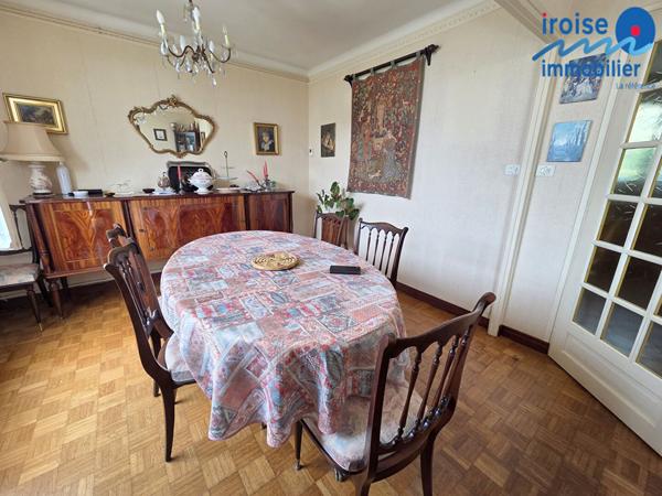MAISON 5 PIECES EN IMPASSE