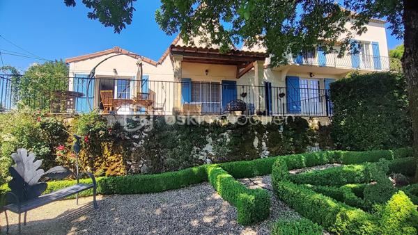✨ Nouveauté en exclusivité – Propriété coup de cœur assurée avec vue panoramique ✨
Perchée dans un cadre naturel d’exception de plus de 2,8 hectares de terrain, cette propriété offre un panorama spectaculaire sur Lalinde et ses environs à seulement 2 minutes des commodités. Ici, la vue devient une véritable signature : un panorama grandiose, omniprésent depuis la maison, les terrasses et la piscine.
Cette propriété aux prestations de qualité séduira les amateurs d’espace, de confort et de nature.
La maison bénéficie d’équipements performants et récents :
• Chauffage central par pompe à chaleur géothermique avec chaudière fioul en relais
• Double vitrage bois et PVC avec moustiquaires
• Volets battants en bois installés en 2022
• Deux cheminées
• Deux adoucisseurs d’eau
• 24 panneaux solaires dont 12 dédiés à la consommation et 12 à la revente (revenu annuel d’environ 1 300 €)
• Assainissement par micro-station
• Toiture entièrement refaite entre 2014 et 2020
• Piscine à débordement rénovée en 2024 avec volet électrique neuf
L’accès à la propriété se fait par un chemin bitumé menant à un vaste espace de stationnement.
La maison se compose de :
• Un hall d’entrée
• Une spacieuse cuisine avec îlot central et accès direct à la terrasse plein sud
• Un cellier / buanderie
• Un salon chaleureux
• Une salle à manger
• Un grand bureau
• 5 chambres de 9 à 14 m²
• 3 salles d’eau
• 3 WC
À l’extérieur, vous profiterez d’une immense terrasse faisant le tour de la maison, en partie couverte, permettant d’admirer pleinement le panorama ainsi que le superbe jardin à la française.
Deux enclos en panneaux rigides pourront accueillir animaux, potager ou tout autre projet selon vos envies.
Un bâtiment indépendant de 108 m² avec trois accès complète l’ensemble.
Enfin, vous serez séduits par la magnifique piscine chauffée au sel, à débordement, de 9 x 5 mètres, sécurisée par un volet électrique.
Une propriété rare sur le secteur, alliant confort moderne, volumes généreux et cadre de vie exceptionnel.
Visite 7 jours sur 7 . Collaboration entre professionnels de l'immobilier Ok.
✨ New exclusive property – Stunning property with panoramic views ✨
Perched in an exceptional natural setting of more than 2.8 hectares of land, this property offers a spectacular view of Lalinde and its surroundings just 2 minutes from amenities. Here, the view becomes a true signature: a grandiose panorama, omnipresent from the house, the terraces and the swimming pool.
This property with quality services will seduce lovers of space, comfort and nature.
The house benefits from high-performance and recent equipment:
• Central heating by geothermal heat pump with oil boiler in relay
• Double glazing, wood and PVC with mosquito nets
• Wooden shutters installed in 2022
• Two fireplaces
• Two water softeners
• 24 solar panels, including 12 dedicated to consumption and 12 for resale (annual income of about €1,300)
• Sanitation by micro-station
• Roof completely redone between 2014 and 2020
• Infinity pool renovated in 2024 with new electric shutter
Access to the property is via a paved road leading to a large parking space.
The house consists of:
• An entrance hall
• A spacious kitchen with central island and direct access to the south-facing terrace
• A cellar / laundry room
• A warm living room
• A dining room
• A large office
• 5 bedrooms from 9 to 14 m 2
• 3 shower rooms
• 3 toilets
Outside, you will enjoy a huge terrace around the house, partly covered, allowing to fully admire the panorama and the beautiful French garden.
Two enclosures in rigid panels can accommodate animals, vegetable garden or any other project according to your desires.
An independent building of 108 m2 with three accesses completes the whole.
Finally, you will be seduced by the magnificent salt-heated infinity pool of 9 x 5 meters, secured by an electric shutter.
A rare property in the area, combining modern comfort, generous volumes and exceptional living environment.
Visit 7 days a week. Collaboration between real estate professionals Ok.