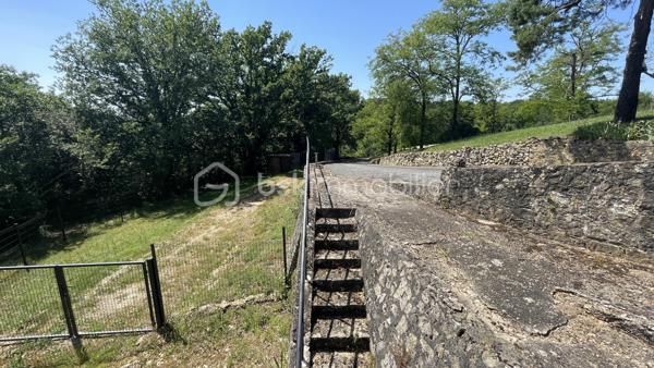 ✨ Nouveauté en exclusivité – Propriété coup de cœur assurée avec vue panoramique ✨
Perchée dans un cadre naturel d’exception de plus de 2,8 hectares de terrain, cette propriété offre un panorama spectaculaire sur Lalinde et ses environs à seulement 2 minutes des commodités. Ici, la vue devient une véritable signature : un panorama grandiose, omniprésent depuis la maison, les terrasses et la piscine.
Cette propriété aux prestations de qualité séduira les amateurs d’espace, de confort et de nature.
La maison bénéficie d’équipements performants et récents :
• Chauffage central par pompe à chaleur géothermique avec chaudière fioul en relais
• Double vitrage bois et PVC avec moustiquaires
• Volets battants en bois installés en 2022
• Deux cheminées
• Deux adoucisseurs d’eau
• 24 panneaux solaires dont 12 dédiés à la consommation et 12 à la revente (revenu annuel d’environ 1 300 €)
• Assainissement par micro-station
• Toiture entièrement refaite entre 2014 et 2020
• Piscine à débordement rénovée en 2024 avec volet électrique neuf
L’accès à la propriété se fait par un chemin bitumé menant à un vaste espace de stationnement.
La maison se compose de :
• Un hall d’entrée
• Une spacieuse cuisine avec îlot central et accès direct à la terrasse plein sud
• Un cellier / buanderie
• Un salon chaleureux
• Une salle à manger
• Un grand bureau
• 5 chambres de 9 à 14 m²
• 3 salles d’eau
• 3 WC
À l’extérieur, vous profiterez d’une immense terrasse faisant le tour de la maison, en partie couverte, permettant d’admirer pleinement le panorama ainsi que le superbe jardin à la française.
Deux enclos en panneaux rigides pourront accueillir animaux, potager ou tout autre projet selon vos envies.
Un bâtiment indépendant de 108 m² avec trois accès complète l’ensemble.
Enfin, vous serez séduits par la magnifique piscine chauffée au sel, à débordement, de 9 x 5 mètres, sécurisée par un volet électrique.
Une propriété rare sur le secteur, alliant confort moderne, volumes généreux et cadre de vie exceptionnel.
Visite 7 jours sur 7 . Collaboration entre professionnels de l'immobilier Ok.
✨ New exclusive property – Stunning property with panoramic views ✨
Perched in an exceptional natural setting of more than 2.8 hectares of land, this property offers a spectacular view of Lalinde and its surroundings just 2 minutes from amenities. Here, the view becomes a true signature: a grandiose panorama, omnipresent from the house, the terraces and the swimming pool.
This property with quality services will seduce lovers of space, comfort and nature.
The house benefits from high-performance and recent equipment:
• Central heating by geothermal heat pump with oil boiler in relay
• Double glazing, wood and PVC with mosquito nets
• Wooden shutters installed in 2022
• Two fireplaces
• Two water softeners
• 24 solar panels, including 12 dedicated to consumption and 12 for resale (annual income of about €1,300)
• Sanitation by micro-station
• Roof completely redone between 2014 and 2020
• Infinity pool renovated in 2024 with new electric shutter
Access to the property is via a paved road leading to a large parking space.
The house consists of:
• An entrance hall
• A spacious kitchen with central island and direct access to the south-facing terrace
• A cellar / laundry room
• A warm living room
• A dining room
• A large office
• 5 bedrooms from 9 to 14 m 2
• 3 shower rooms
• 3 toilets
Outside, you will enjoy a huge terrace around the house, partly covered, allowing to fully admire the panorama and the beautiful French garden.
Two enclosures in rigid panels can accommodate animals, vegetable garden or any other project according to your desires.
An independent building of 108 m2 with three accesses completes the whole.
Finally, you will be seduced by the magnificent salt-heated infinity pool of 9 x 5 meters, secured by an electric shutter.
A rare property in the area, combining modern comfort, generous volumes and exceptional living environment.
Visit 7 days a week. Collaboration between real estate professionals Ok.
