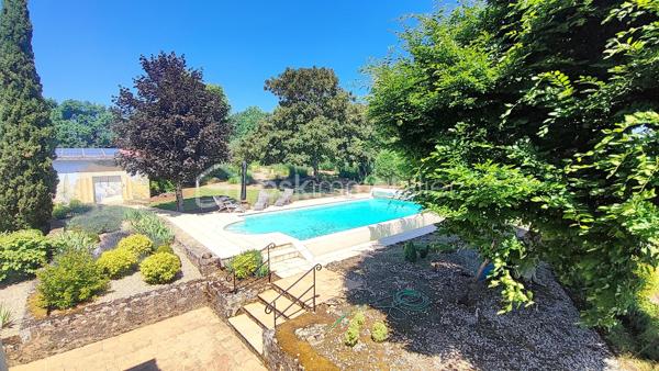 ✨ Nouveauté en exclusivité – Propriété coup de cœur assurée avec vue panoramique ✨
Perchée dans un cadre naturel d’exception de plus de 2,8 hectares de terrain, cette propriété offre un panorama spectaculaire sur Lalinde et ses environs à seulement 2 minutes des commodités. Ici, la vue devient une véritable signature : un panorama grandiose, omniprésent depuis la maison, les terrasses et la piscine.
Cette propriété aux prestations de qualité séduira les amateurs d’espace, de confort et de nature.
La maison bénéficie d’équipements performants et récents :
• Chauffage central par pompe à chaleur géothermique avec chaudière fioul en relais
• Double vitrage bois et PVC avec moustiquaires
• Volets battants en bois installés en 2022
• Deux cheminées
• Deux adoucisseurs d’eau
• 24 panneaux solaires dont 12 dédiés à la consommation et 12 à la revente (revenu annuel d’environ 1 300 €)
• Assainissement par micro-station
• Toiture entièrement refaite entre 2014 et 2020
• Piscine à débordement rénovée en 2024 avec volet électrique neuf
L’accès à la propriété se fait par un chemin bitumé menant à un vaste espace de stationnement.
La maison se compose de :
• Un hall d’entrée
• Une spacieuse cuisine avec îlot central et accès direct à la terrasse plein sud
• Un cellier / buanderie
• Un salon chaleureux
• Une salle à manger
• Un grand bureau
• 5 chambres de 9 à 14 m²
• 3 salles d’eau
• 3 WC
À l’extérieur, vous profiterez d’une immense terrasse faisant le tour de la maison, en partie couverte, permettant d’admirer pleinement le panorama ainsi que le superbe jardin à la française.
Deux enclos en panneaux rigides pourront accueillir animaux, potager ou tout autre projet selon vos envies.
Un bâtiment indépendant de 108 m² avec trois accès complète l’ensemble.
Enfin, vous serez séduits par la magnifique piscine chauffée au sel, à débordement, de 9 x 5 mètres, sécurisée par un volet électrique.
Une propriété rare sur le secteur, alliant confort moderne, volumes généreux et cadre de vie exceptionnel.
Visite 7 jours sur 7 . Collaboration entre professionnels de l'immobilier Ok.
✨ New exclusive property – Stunning property with panoramic views ✨
Perched in an exceptional natural setting of more than 2.8 hectares of land, this property offers a spectacular view of Lalinde and its surroundings just 2 minutes from amenities. Here, the view becomes a true signature: a grandiose panorama, omnipresent from the house, the terraces and the swimming pool.
This property with quality services will seduce lovers of space, comfort and nature.
The house benefits from high-performance and recent equipment:
• Central heating by geothermal heat pump with oil boiler in relay
• Double glazing, wood and PVC with mosquito nets
• Wooden shutters installed in 2022
• Two fireplaces
• Two water softeners
• 24 solar panels, including 12 dedicated to consumption and 12 for resale (annual income of about €1,300)
• Sanitation by micro-station
• Roof completely redone between 2014 and 2020
• Infinity pool renovated in 2024 with new electric shutter
Access to the property is via a paved road leading to a large parking space.
The house consists of:
• An entrance hall
• A spacious kitchen with central island and direct access to the south-facing terrace
• A cellar / laundry room
• A warm living room
• A dining room
• A large office
• 5 bedrooms from 9 to 14 m 2
• 3 shower rooms
• 3 toilets
Outside, you will enjoy a huge terrace around the house, partly covered, allowing to fully admire the panorama and the beautiful French garden.
Two enclosures in rigid panels can accommodate animals, vegetable garden or any other project according to your desires.
An independent building of 108 m2 with three accesses completes the whole.
Finally, you will be seduced by the magnificent salt-heated infinity pool of 9 x 5 meters, secured by an electric shutter.
A rare property in the area, combining modern comfort, generous volumes and exceptional living environment.
Visit 7 days a week. Collaboration between real estate professionals Ok.