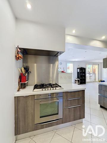 Maison à vendre 7 pièces 234 m² Martigues