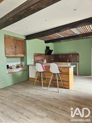 Maison à vendre 4 pièces 99 m² Sarriac-Bigorre