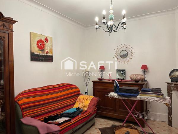 Maison de caractère avec sous sol avec grande dépendance