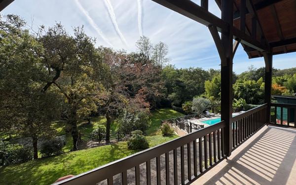 Maison à vendre    8 pièces •  Soustons