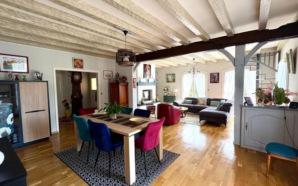 Maison à vendre    8 pièces •  Soustons