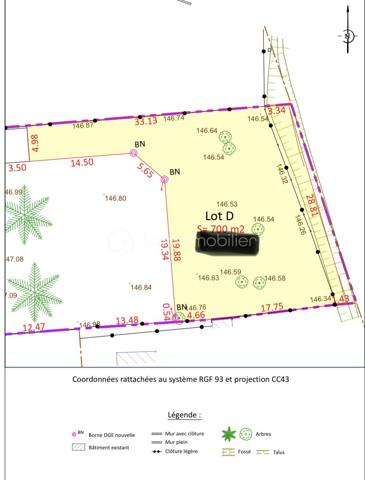 Anna Morra vous propose en exclusivité ce magnifique terrain constructible de 700 m², entièrement viabilisé, situé sur la commune de Cornebarrieu.

À proximité immédiate du centre-ville, des commerces, des écoles et des transports, cette parcelle se trouve au fond d’un lotissement intimiste de seulement 4 lots, offrant un environnement calme et résidentiel.

Clos sur trois côtés et agrémenté d’arbres, ce terrain bénéficie d’un cadre agréable et préservé, idéal pour concrétiser votre projet de construction.

Caractéristiques :
• Surface terrain : 700 m²
• Terrain entièrement viabilisé
• Surface de plancher autorisée : 140 m²
• Terrain clos sur 3 côtés
• Environnement calme et arboré
• Proche de toutes les commodités

Les atouts :
- Secteur recherché
- Lotissement à taille humaine
- Cadre de vie privilégié
- Projet de construction immédiat

Une belle opportunité à découvrir sans tarder.
Pour tout renseignement complémentaire ou organiser une visite, contactez moi au 0611326344