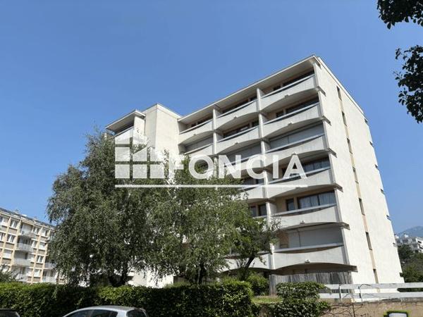 À vendre Studio 36.35 m² - Grenoble 38100