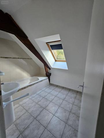 Maison à louer à Pluméliau-Bieuzy dans le Morbihan (56930), ref :   
Kerscouard