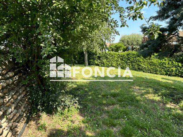 Location Maison 7 pièces 154 m² - 21 ALLÉE DE L'AUBEPINE Bourg-lès-valence 26500