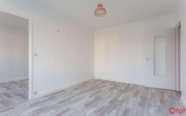 Appartement à louer    2 pièces • 40,45 m2 Saint-Michel-sur-Orge