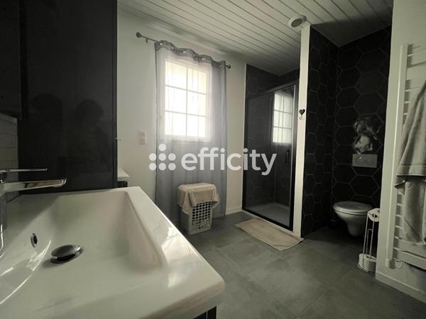 Maison
         4 pièces
        - 108 m² 829 920 € *
