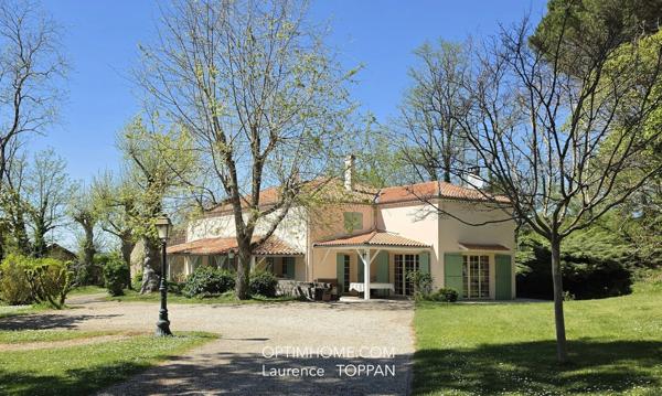MAISON FAMILIALE AVEC DEPENDANCES AU LEDAT (47)
